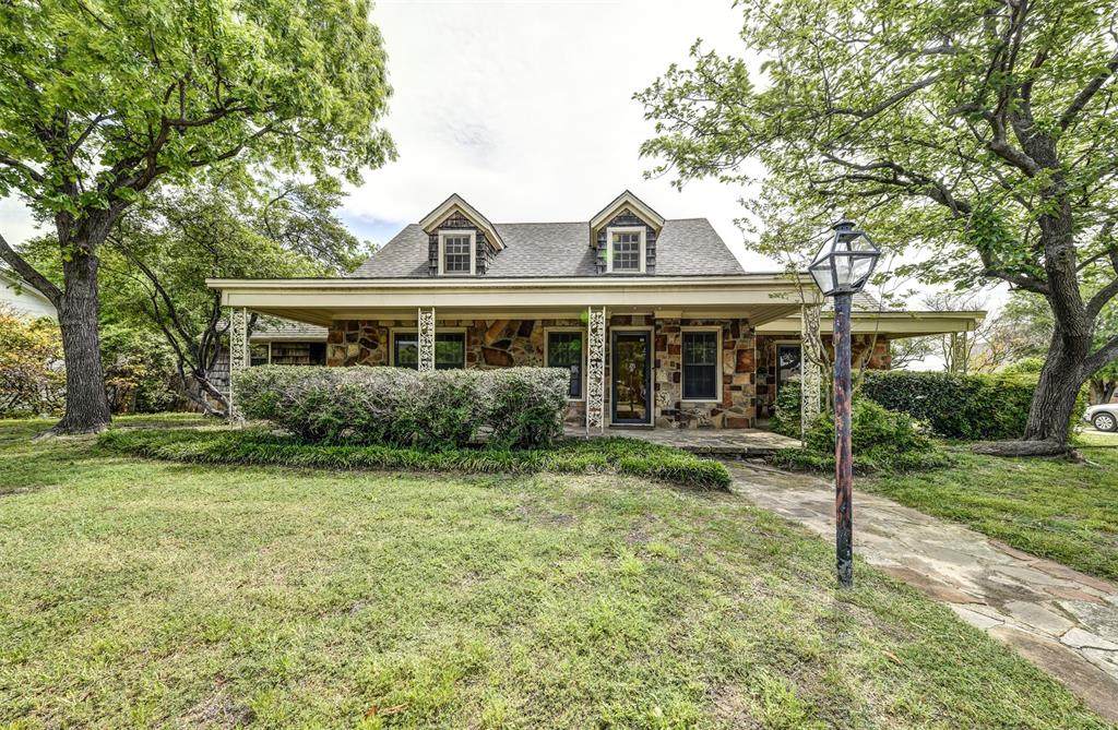 505 Cowan Street - Photo 1