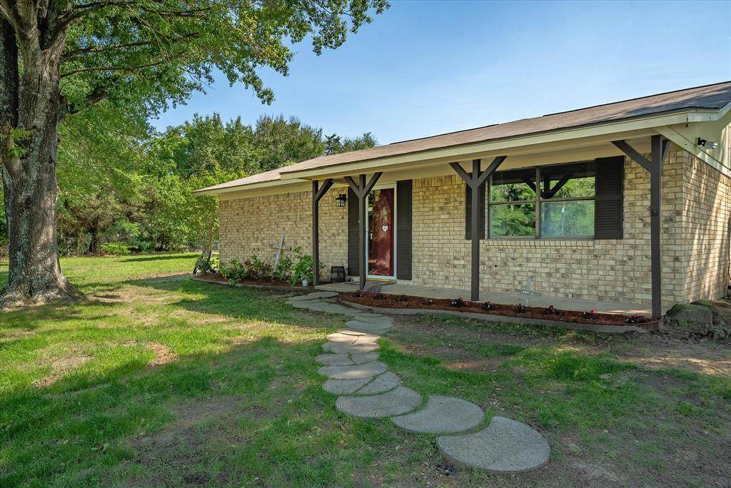 523 Vz County Road 4418 - Photo 1