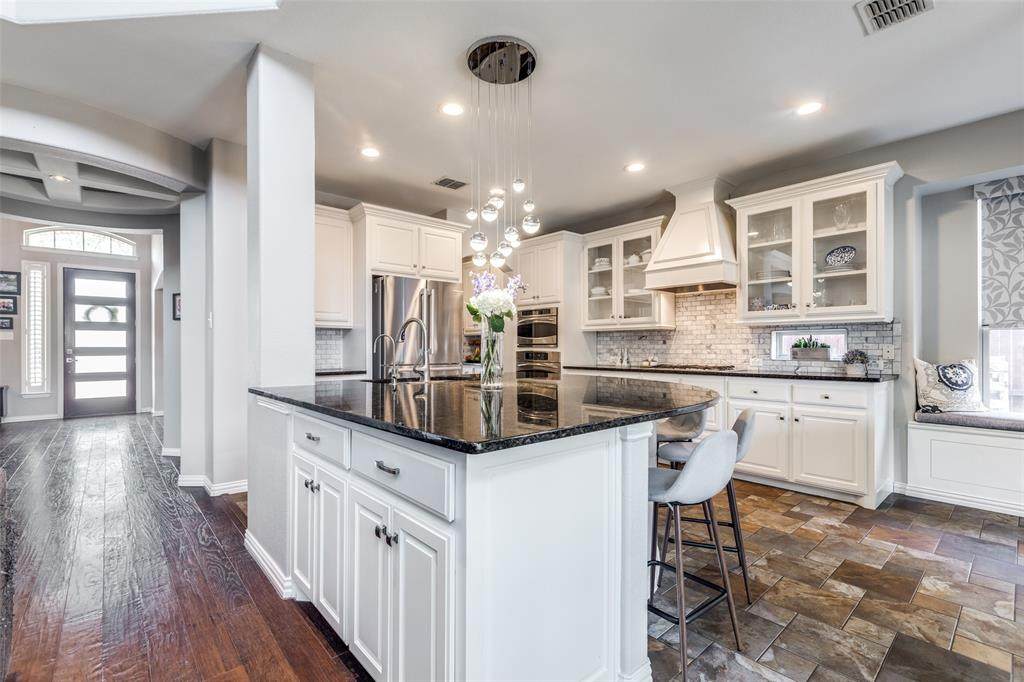 936 Redbird Lane - Photo 1