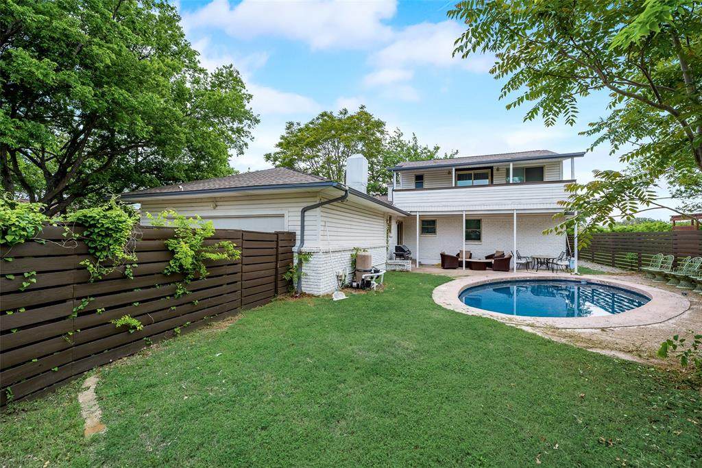2644 Lakeland Drive - Photo 1