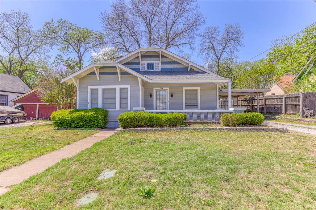 204 Waco Street - Photo 1