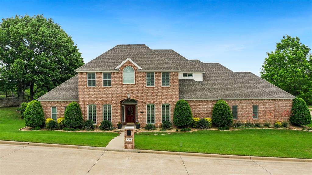 11300 Northview Drive - Photo 1