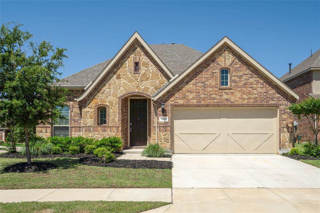 1412 Rose Bud Court - Photo 1