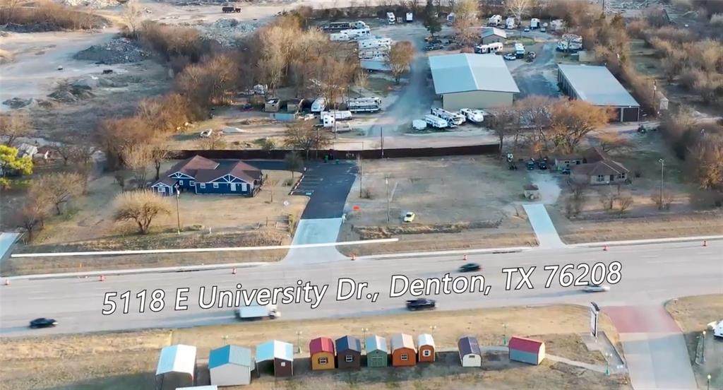 5118 E University Drive - Photo 1