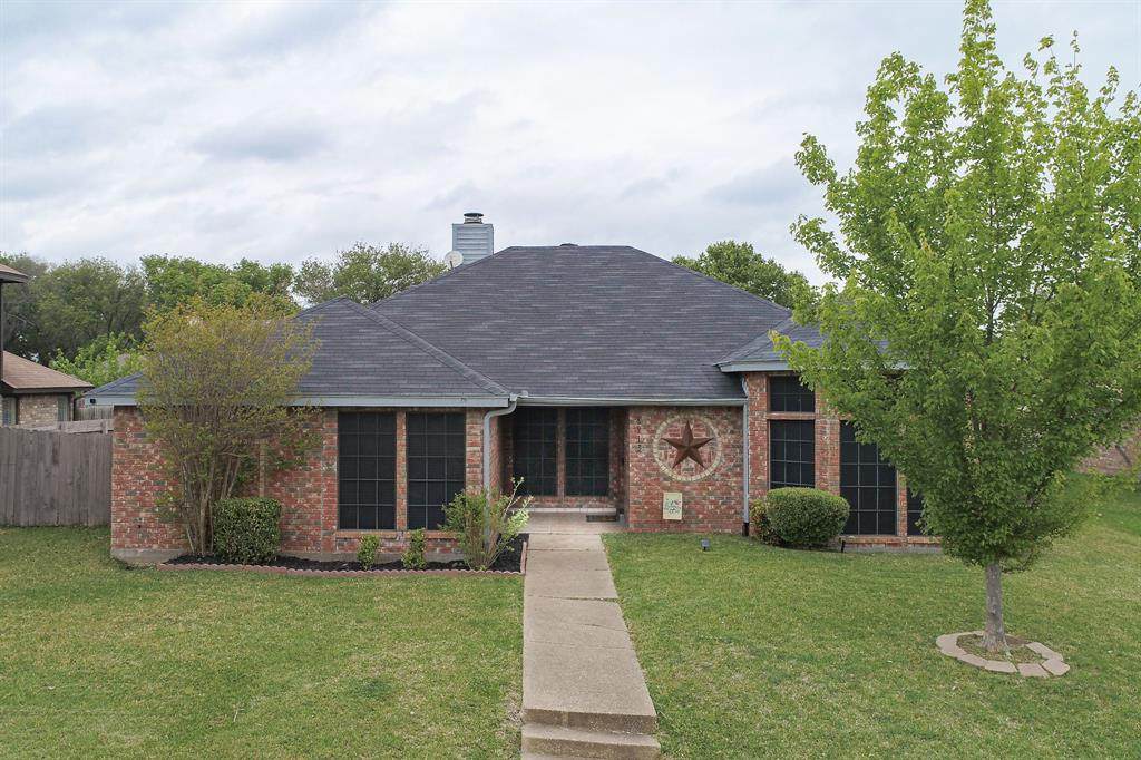 8913 Greentree Drive - Photo 1