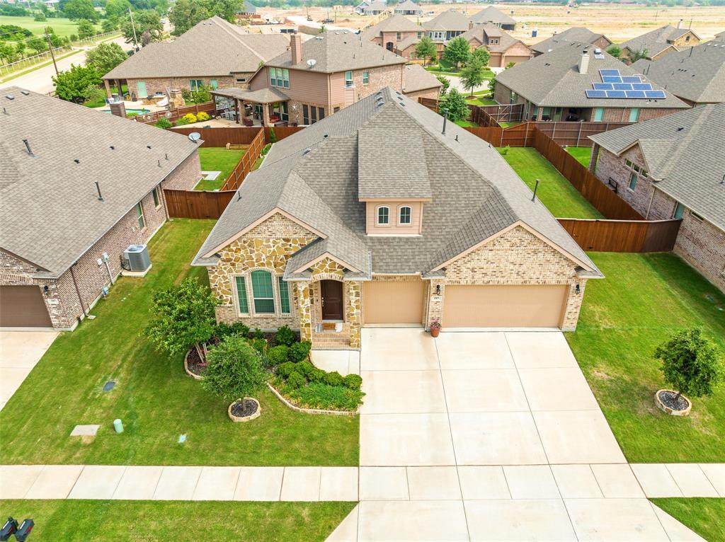 215 Equestrian Road - Photo 1