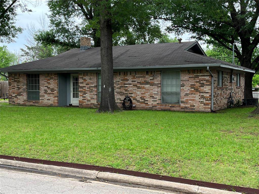 2508 Pecan Street - Photo 1