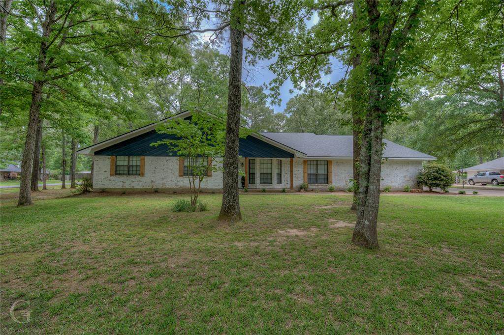 6 Crandon Circle - Photo 1