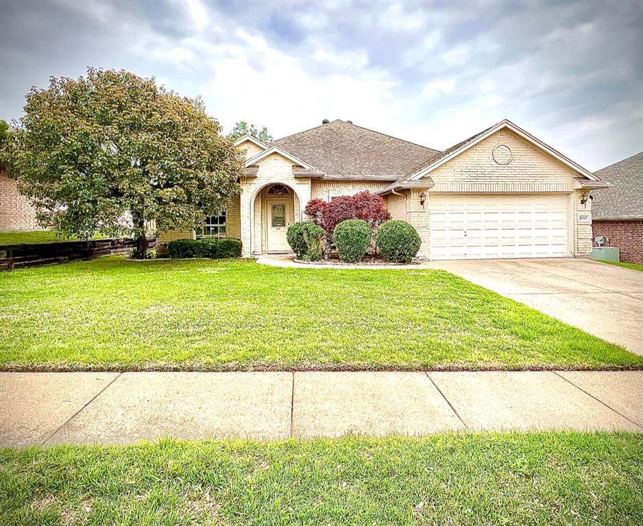 10505 Stonehill - Photo 1