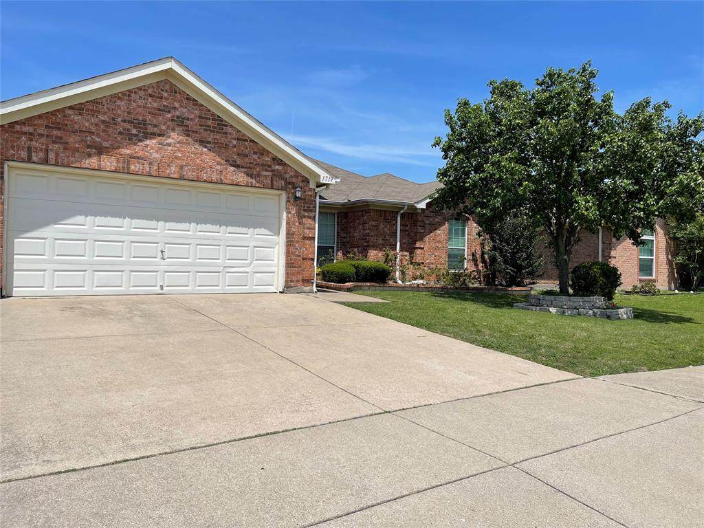 1719 Triumph Trail - Photo 1