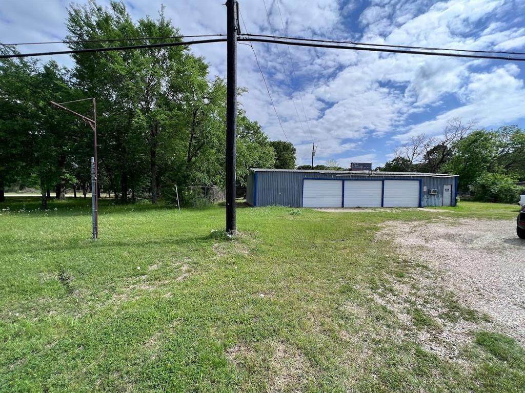 1117 State Highway 276 - Photo 1