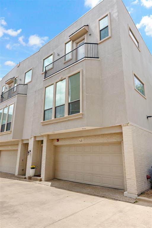 2100 Fitzhugh Avenue - Photo 1