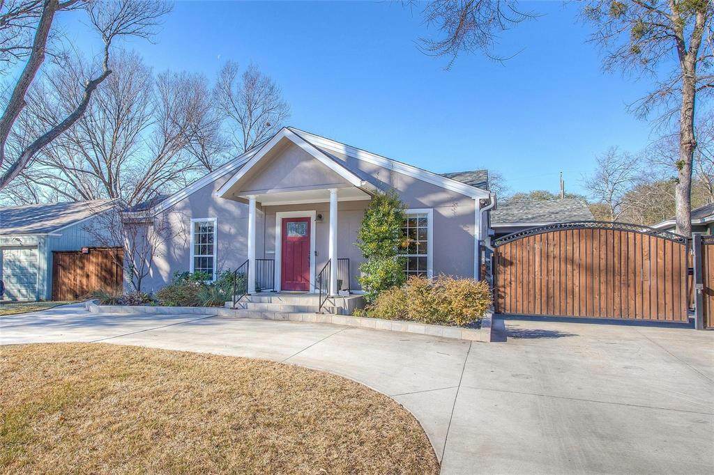 3140 Edgehill Road - Photo 1