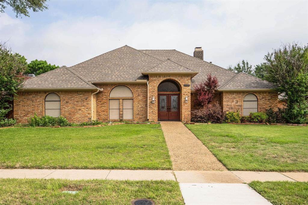 2229 Chadbourne Drive - Photo 1