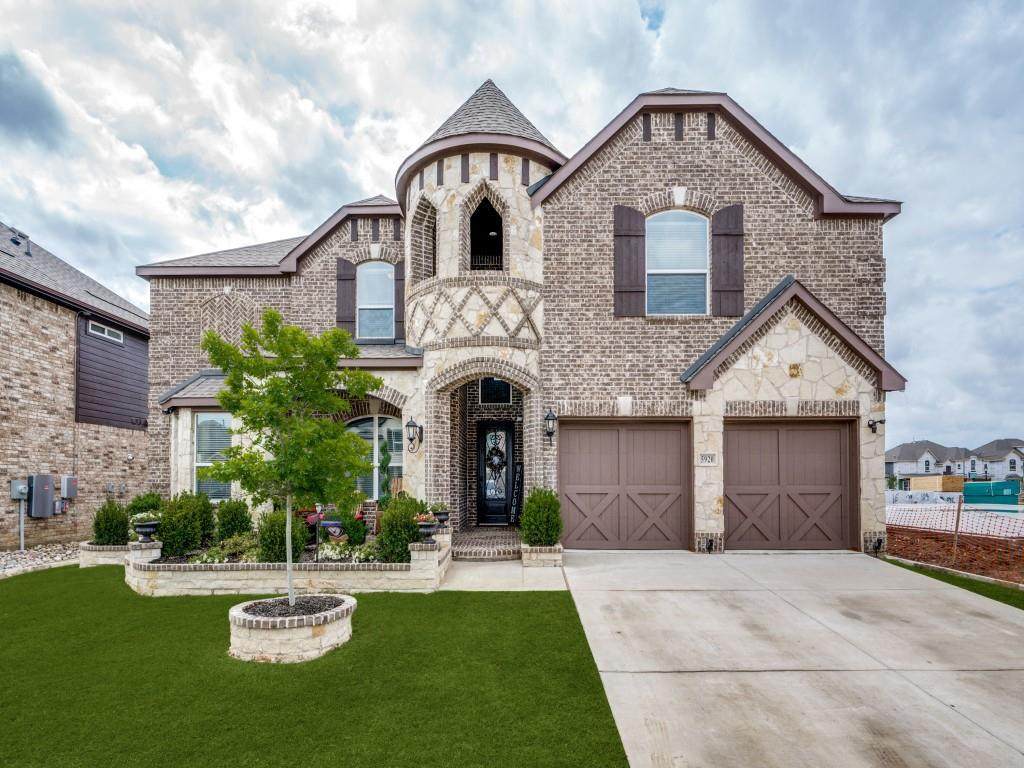 5920 Oakmere Lane - Photo 1