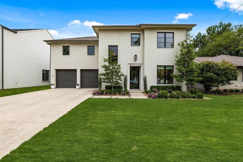 3936 Beechwood Lane - Photo 1