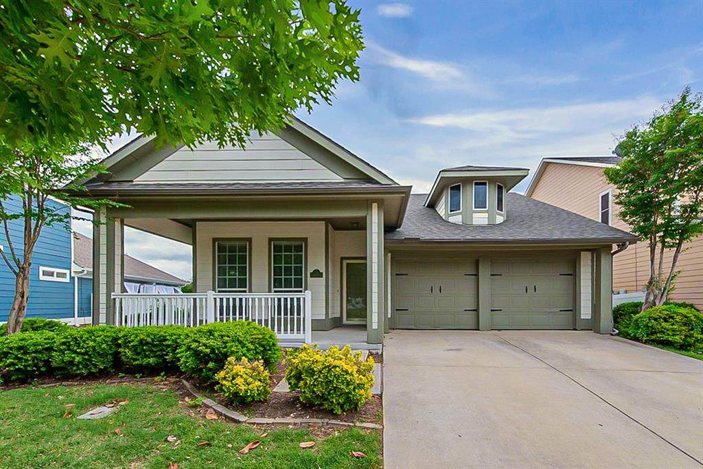 1420 Augusta Drive - Photo 1
