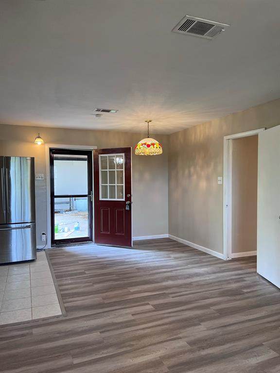 334 County Road 1260 - Photo 1