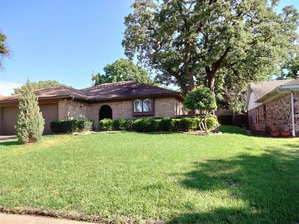 1636 Bedford Oaks Drive - Photo 1