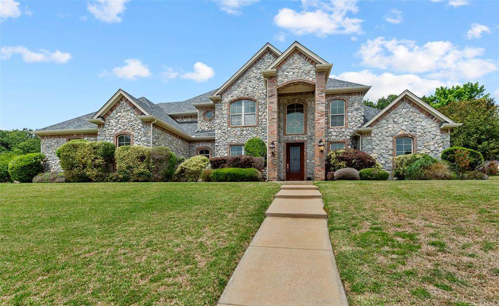 2001 Woodberry Drive - Photo 1