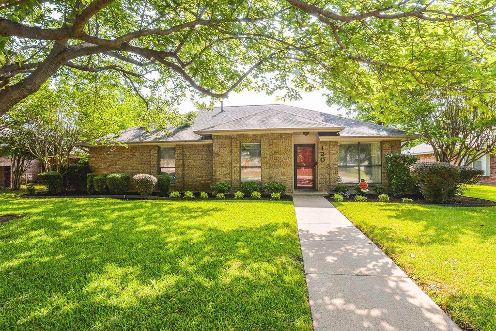 120 Mockingbird Lane - Photo 1