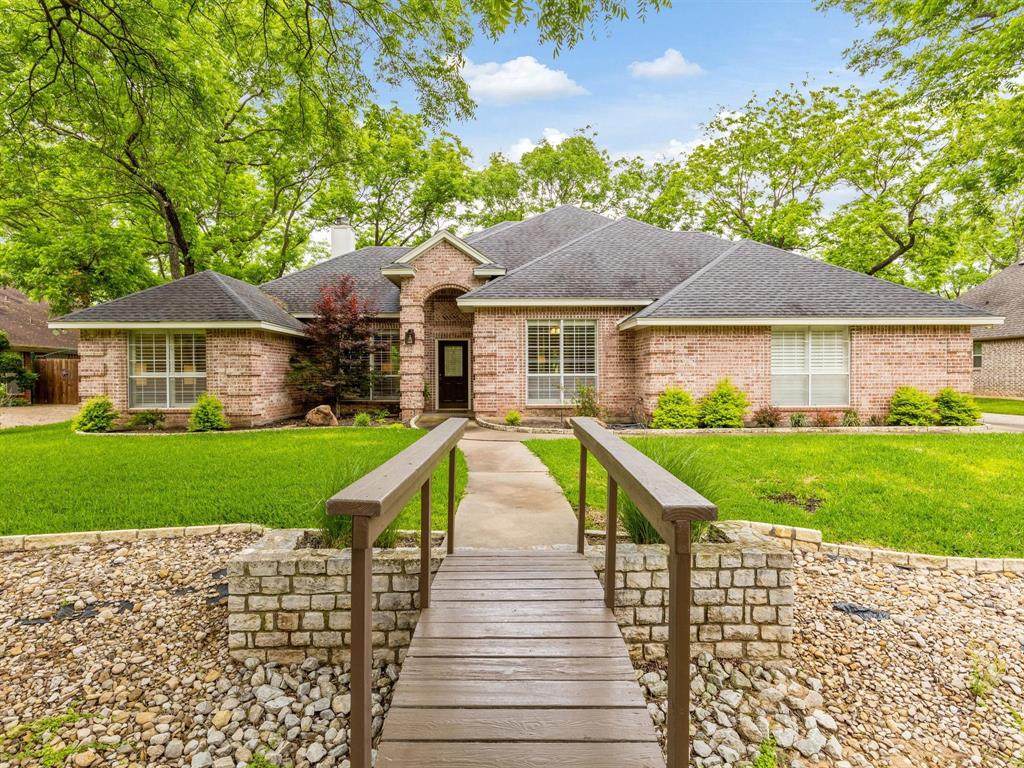 8607 Ravenswood Road - Photo 1