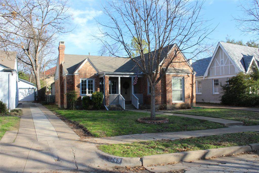 3253 Rogers Avenue - Photo 1