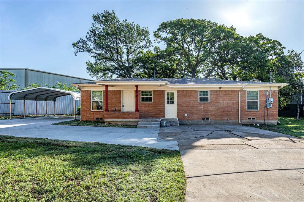 672 Francine Drive - Photo 1