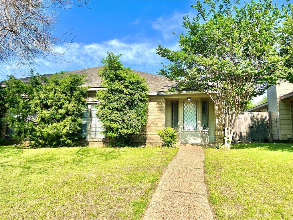 11902 Garden Terrace - Photo 1