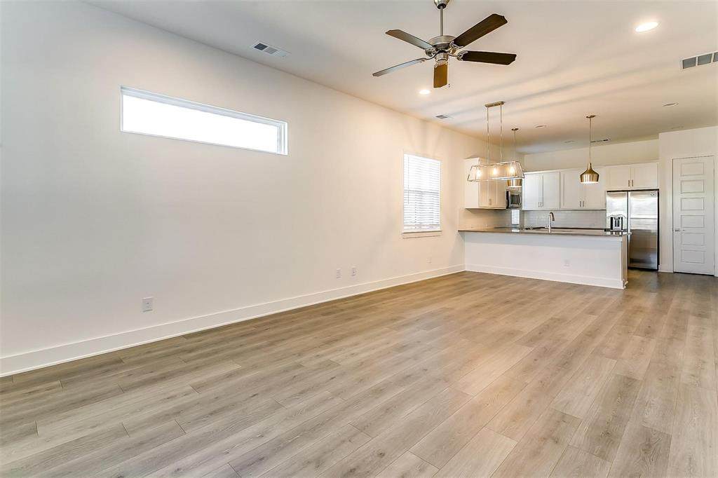 2809 Stanley Avenue - Photo 1