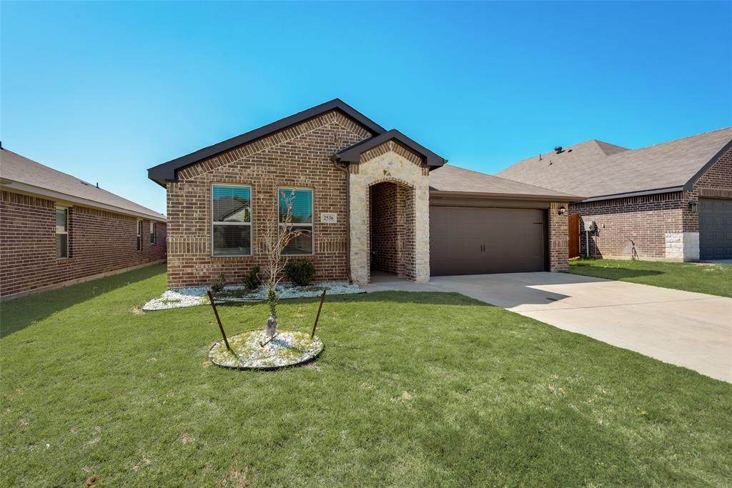 2536 Hadley Street - Photo 1