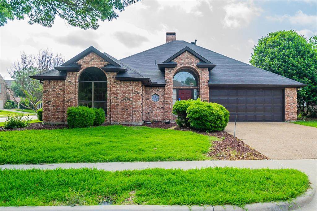 2101 Cimarron Road - Photo 1