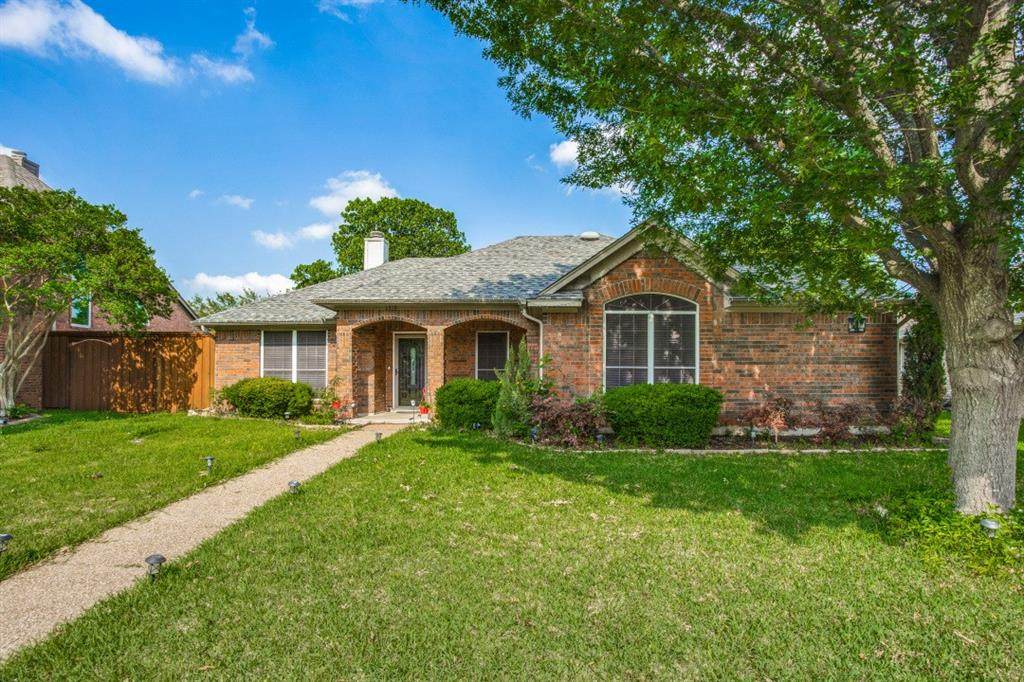 1519 Country Lane - Photo 1