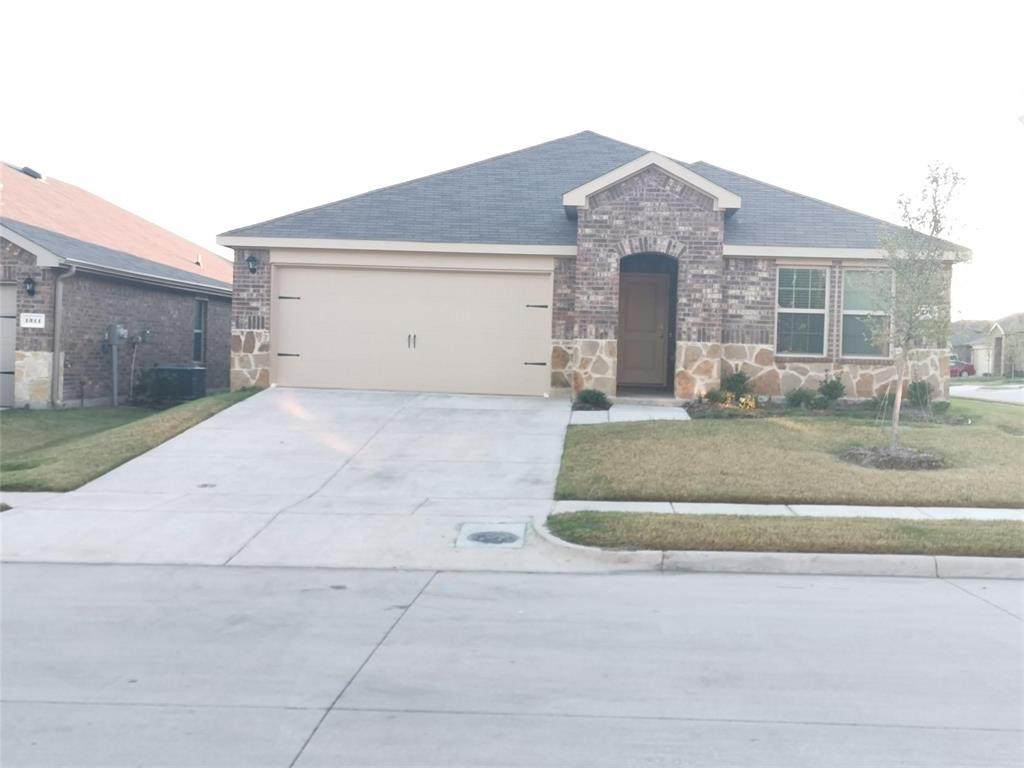 1221 Trevino Road - Photo 1