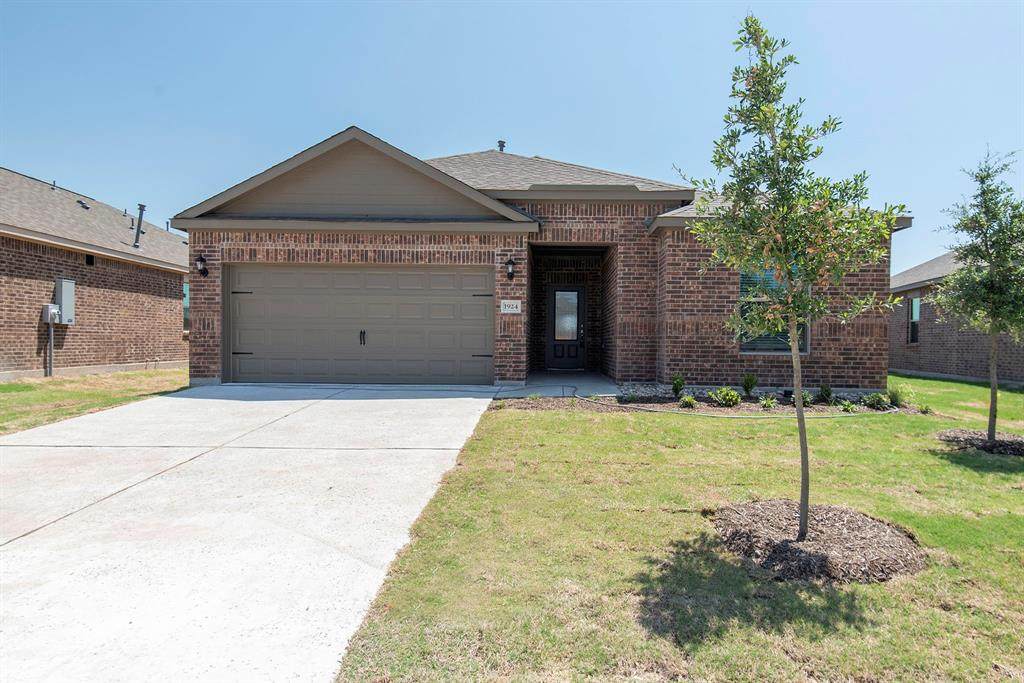 1924 Liam Drive - Photo 1
