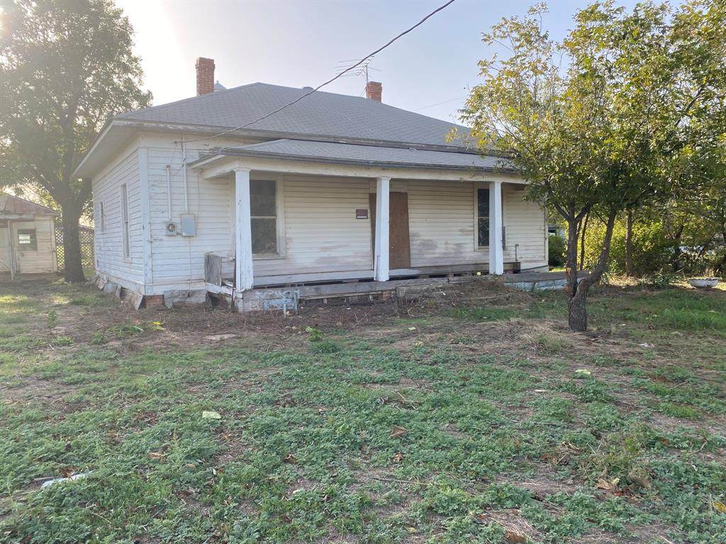 740 Herron Street - Photo 1
