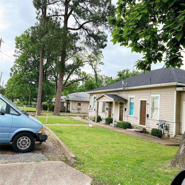 2180/2196 E Cherry St - Photo 1