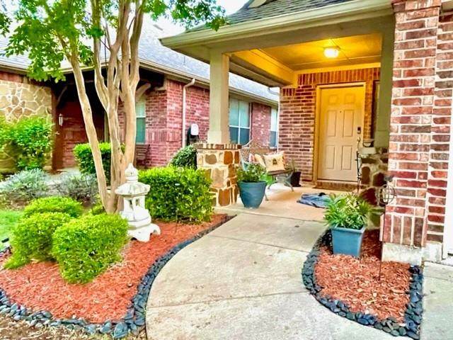 347 Kirby Drive - Photo 1