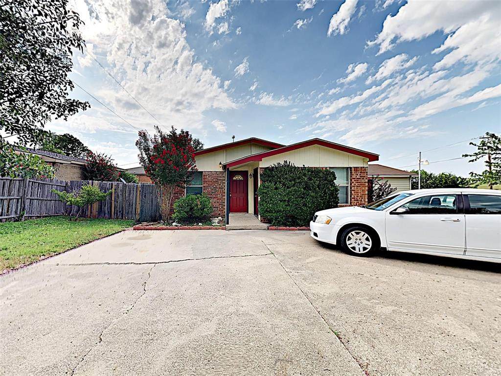 101 Oakdale Drive - Photo 1