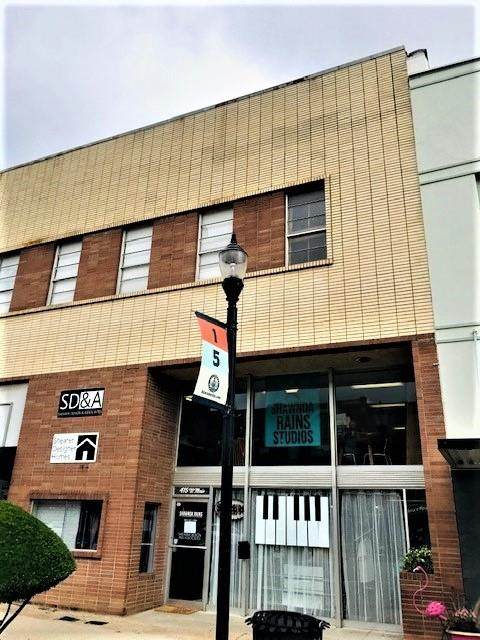 415 Main Street - Photo 1