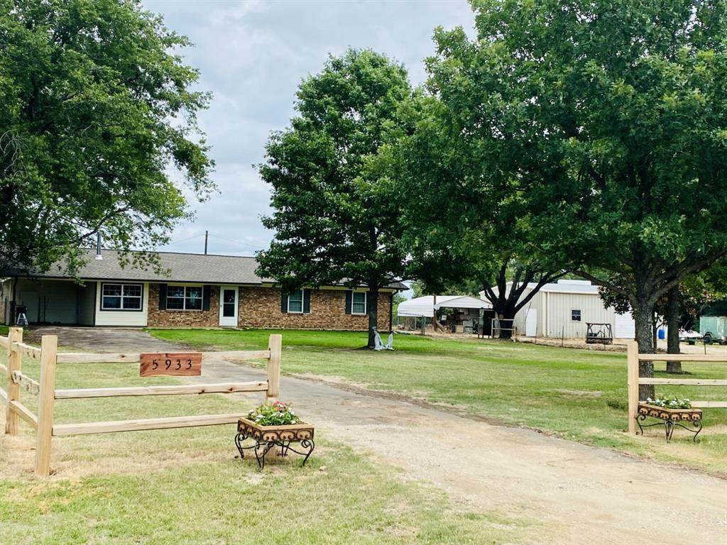 5933 Fm 1995 - Photo 1