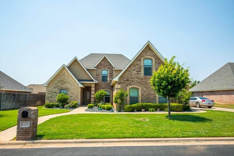 4509 Vista Grande - Photo 1