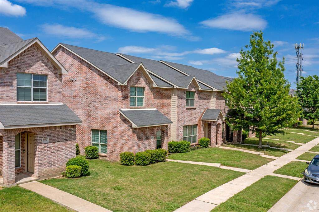 2393 Homewood Lane - Photo 1