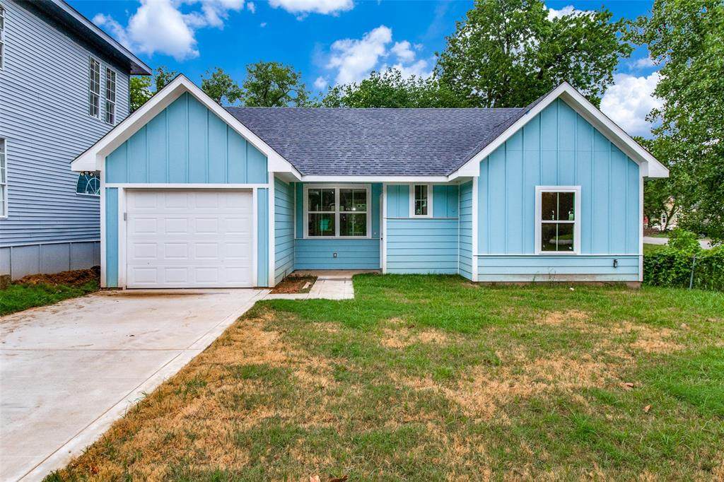 517 Fannin Avenue - Photo 1