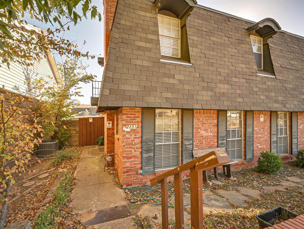 2251 Spanish Trail - Photo 1