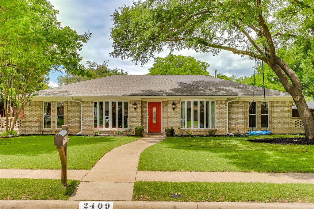 2409 Westridge Drive - Photo 1