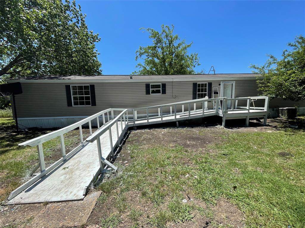 1058 Nob Hill Road - Photo 1