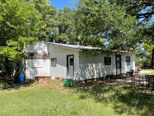 2104 16th Street - Photo 1