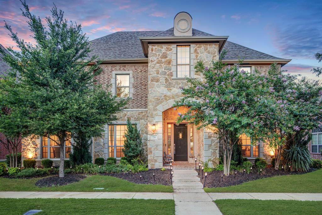724 Orleans Drive - Photo 1