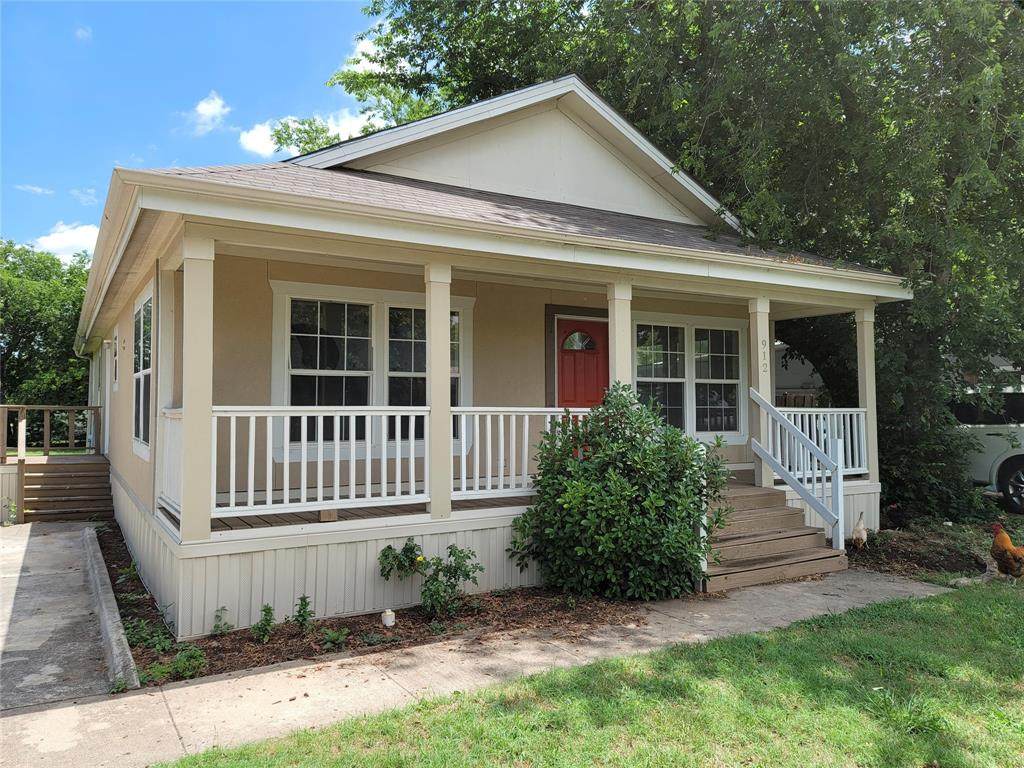 912 Renfro Drive - Photo 1